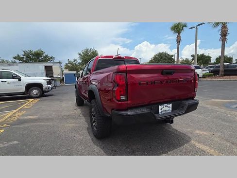 New 2026 Chevrolet Colorado ZR2 w/ Technology Package AWD/4WD image 18