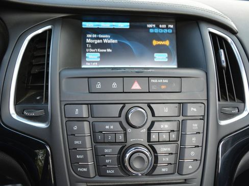 Used 2018 Buick Cascada Premium FWD image 17