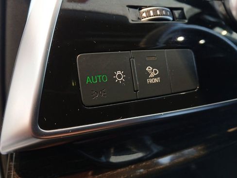 Used 2025 Audi Q7 3.0T Premium Plus image 36