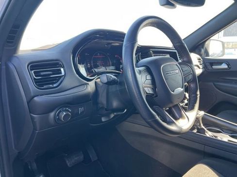 Used 2024 Dodge Durango SXT image 9