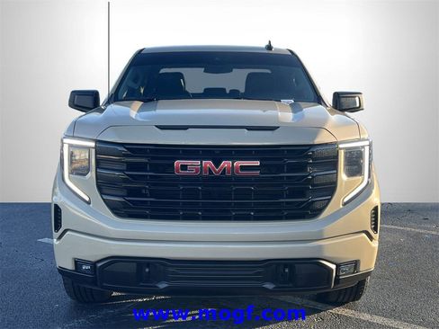 Used 2023 GMC Sierra 1500 Elevation w/ X31 Off-Road Package image 27