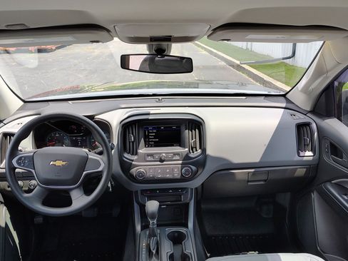 Used 2022 Chevrolet Colorado W/T w/ Custom Special Edition AWD/4WD image 21