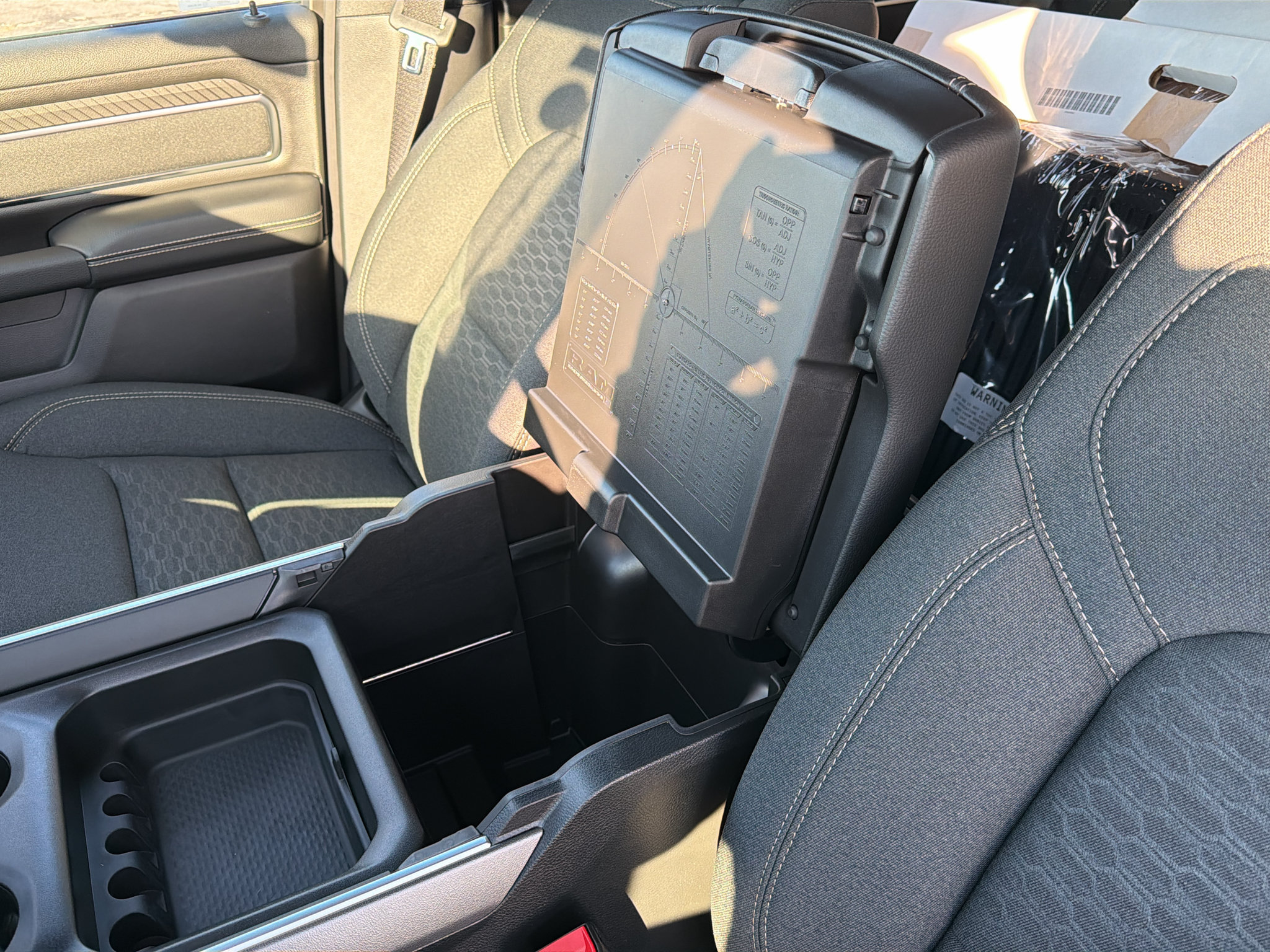 New 2027 RAM 1500 Big Horn AWD/4WD image 18