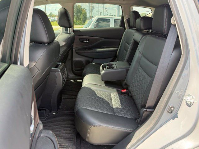 Used 2024 Nissan Murano Platinum w/ Cargo Package FWD image 11