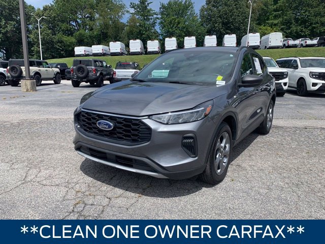 Used 2025 Ford Escape ST-Line AWD/4WD image 3