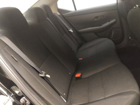 Used 2025 Nissan Sentra S FWD image 19