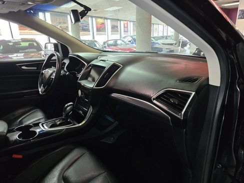 Used 2016 Ford Edge Titanium w/ Canadian Touring Package image 16