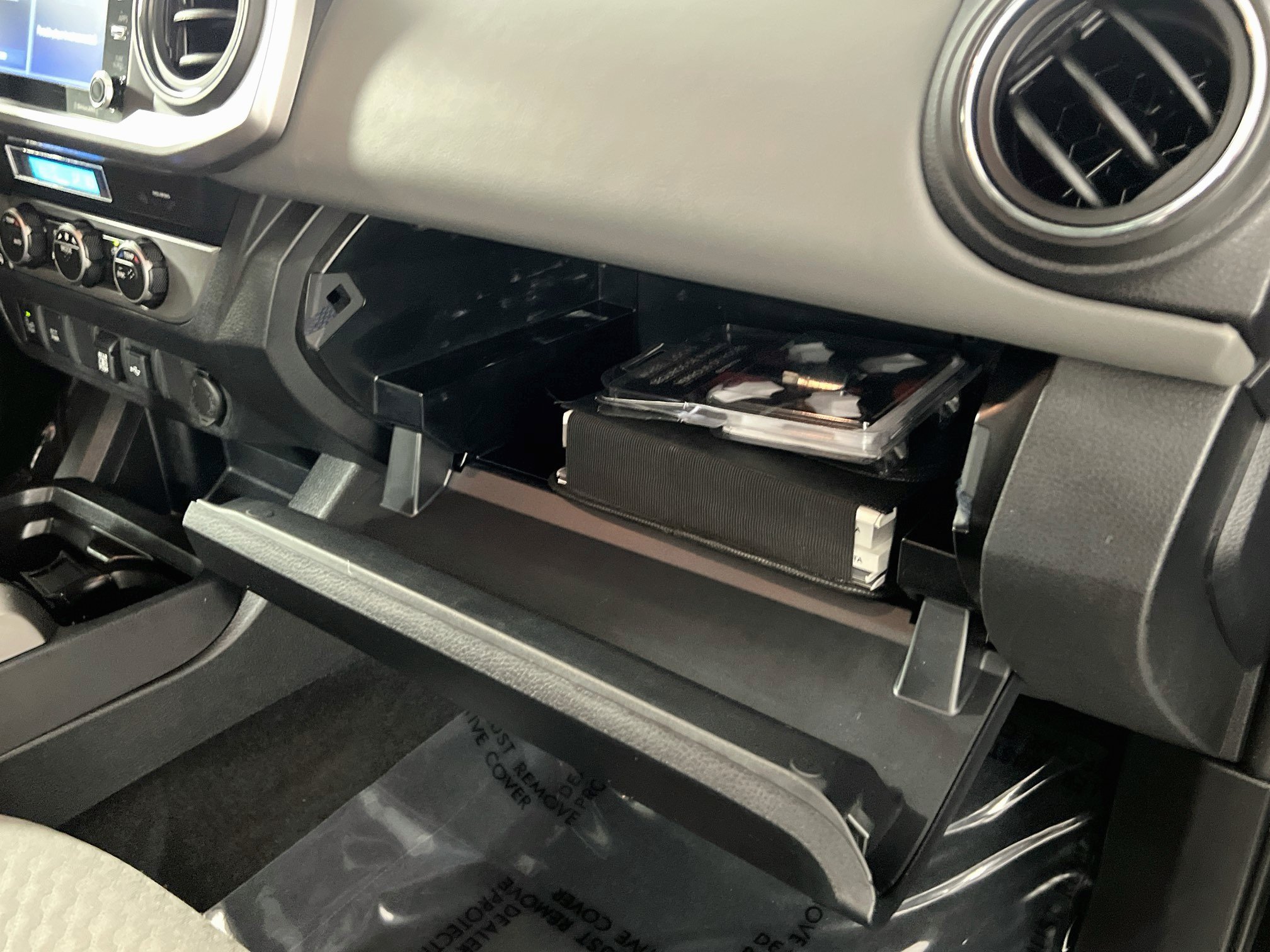 Used 2023 Toyota Tacoma SR5 w/ Technology Package RWD image 34