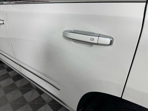 Used 2019 GMC Yukon Denali w/ Denali Ultimate Package image 29