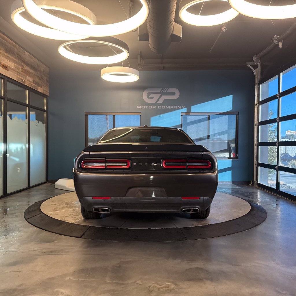Used 2023 Dodge Challenger SXT RWD image 4