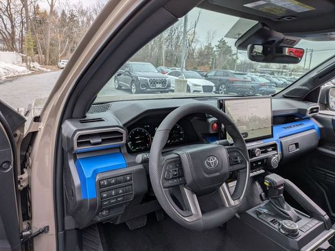 New 2026 Toyota Tacoma TRD Off-Road AWD/4WD image 9