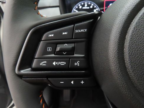 New 2025 Subaru Crosstrek 2.5i Limited w/ Crosstrek Mirror Package image 14