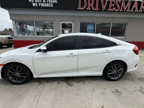 Used 2020 Honda Civic EX image 8