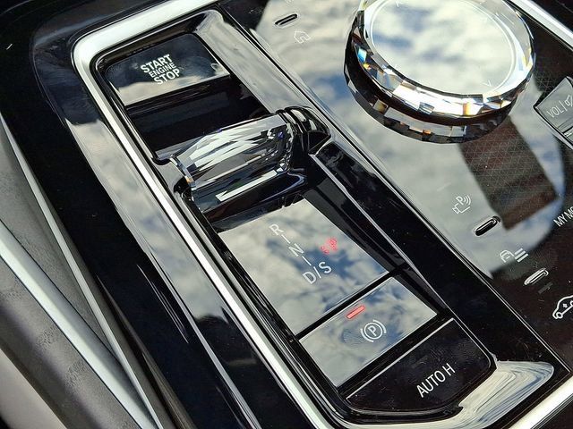 New 2026 BMW 760i xDrive w/ Executive Package AWD/4WD image 14