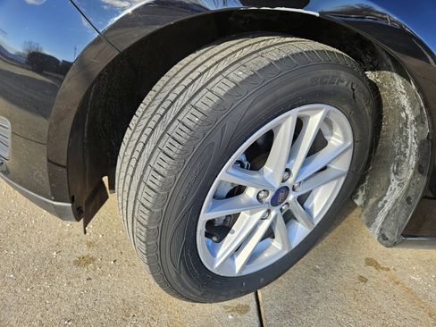 Used 2018 Ford Focus SE image 10