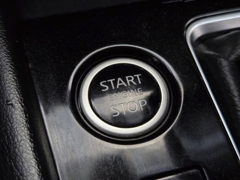 Certified 2024 Nissan Kicks SV FWD image 27