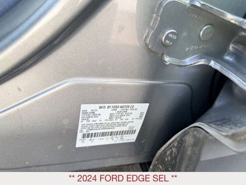 Used 2024 Ford Edge SEL image 20
