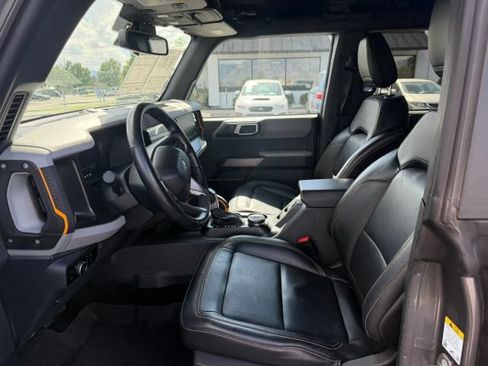 Used 2023 Ford Bronco Badlands AWD/4WD image 9