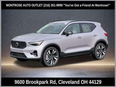 New 2026 Volvo XC40 B5 Ultra w/ Protection Package Premier