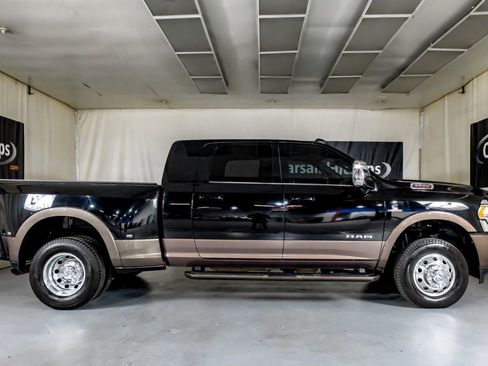 Used 2024 RAM 3500 Limited w/ Safety Group AWD/4WD image 5