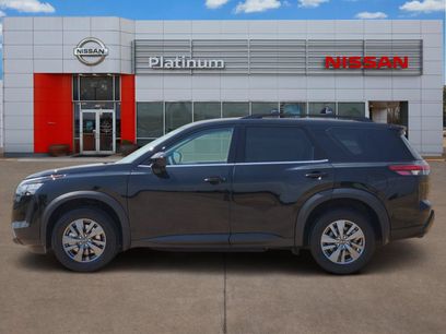 New 2026 Nissan Pathfinder SV