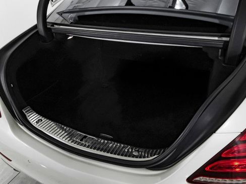 Used 2017 Mercedes-Benz S 550 4MATIC PREMIUM PKG WARMTH & CO image 53