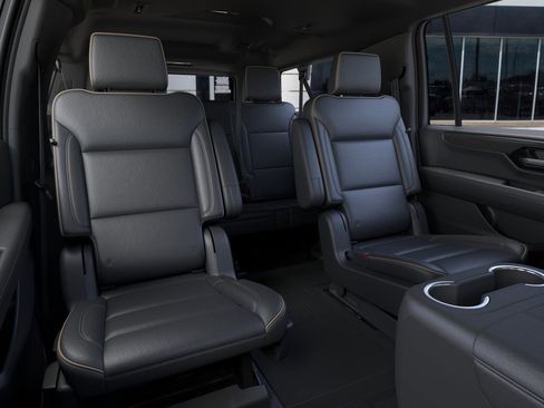 New 2026 GMC Yukon XL Elevation image 18