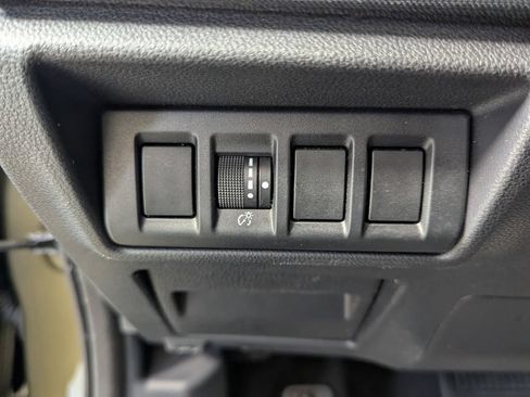 Used 2021 Subaru Outback Premium AWD/4WD image 14