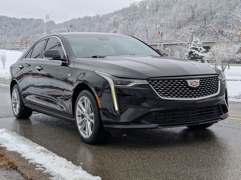 Used 2020 Cadillac CT4 Luxury w/ Sun And Sound Package image 5