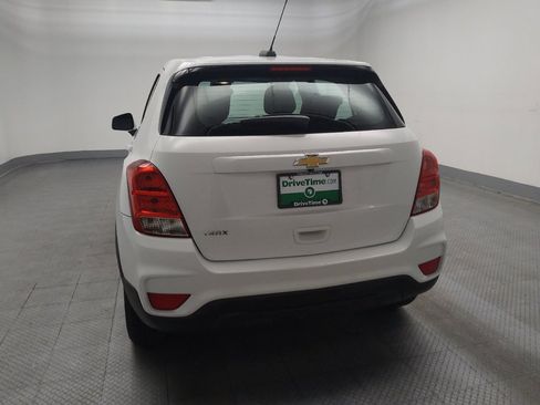 Used 2020 Chevrolet Trax LS FWD image 6