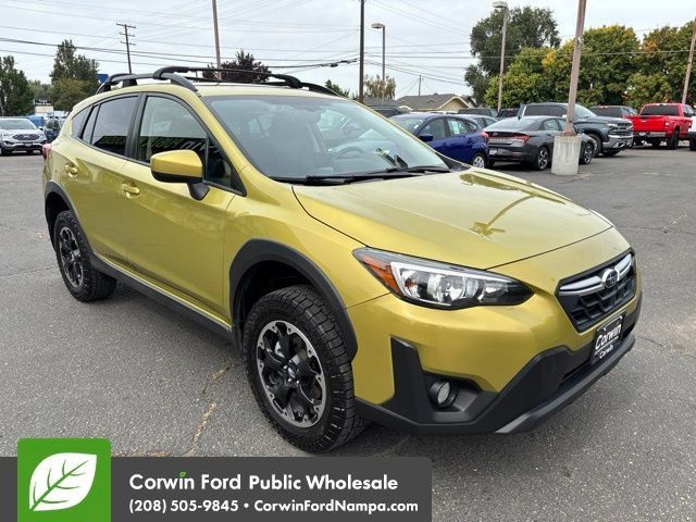 Used 2021 Subaru Crosstrek 2.0i Premium AWD/4WD image 3