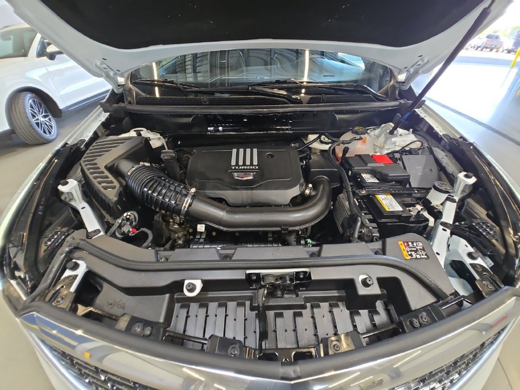 Certified 2025 Cadillac XT5 Premium Luxury AWD/4WD image 30