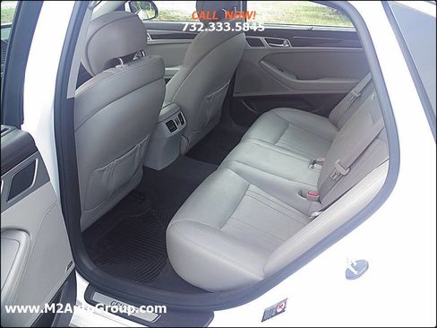 Used 2015 Hyundai Genesis 3.8 w/ Option Group 02 image 14