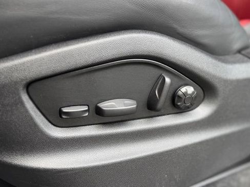 Used 2026 Porsche Cayenne GTS AWD/4WD image 16