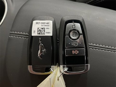 New 2025 Ford Mustang EcoBoost image 31