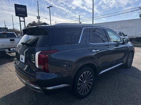 Used 2024 Hyundai Palisade Calligraphy image 6