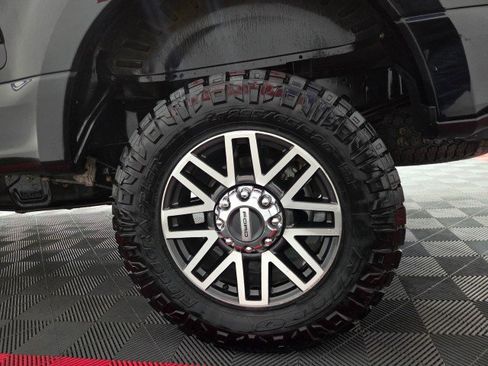 Used 2017 Ford F250 Lariat w/ Lariat Value Package image 92