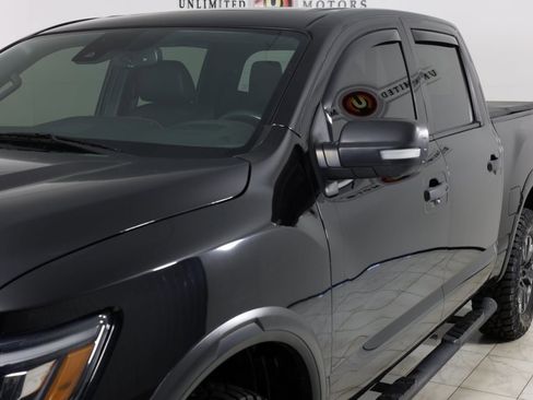 Used 2022 Nissan Titan PRO-4X w/ Pro-4x Convenience Package image 47