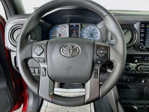 Used 2021 Toyota Tacoma TRD Sport AWD/4WD image 14