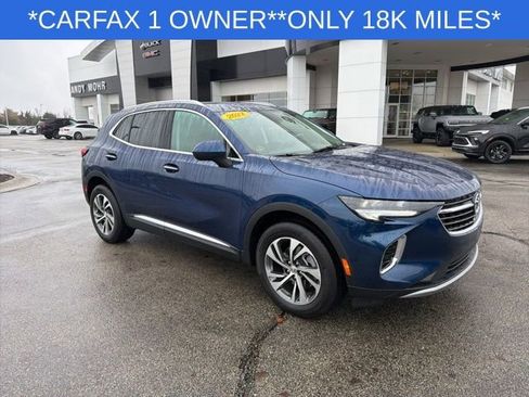 Used 2022 Buick Envision Essence w/ Safety Package image 2