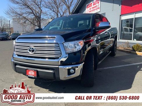 Used 2017 Toyota Tundra Limited w/ Limited Premium Package image 1