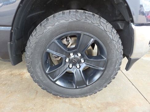 Used 2019 RAM 1500 Big Horn AWD/4WD image 66