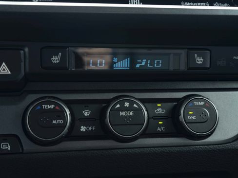 Used 2021 Toyota Tacoma TRD Pro AWD/4WD image 45