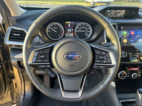 Used 2024 Subaru Forester Limited image 32