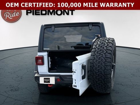 Used 2024 Jeep Wrangler Unlimited Rubicon image 17