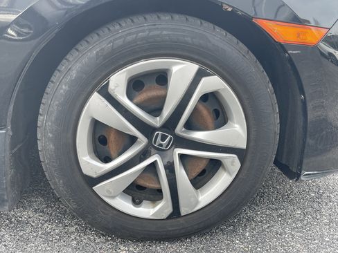 Used 2016 Honda Civic LX image 9