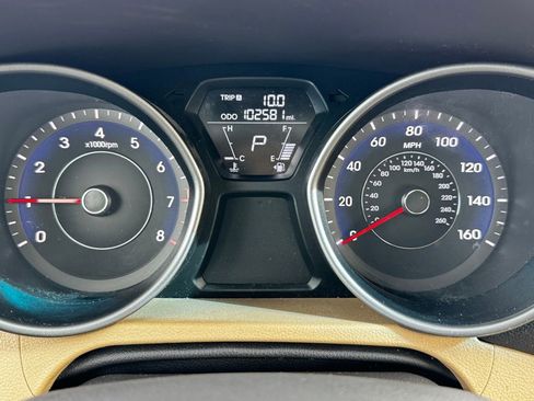 Used 2013 Hyundai Elantra GLS w/ Preferred Pkg image 25