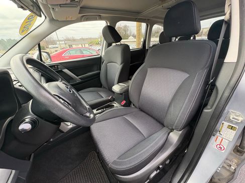 Used 2016 Subaru Forester 2.5i Premium w/ All-Weather Package image 12