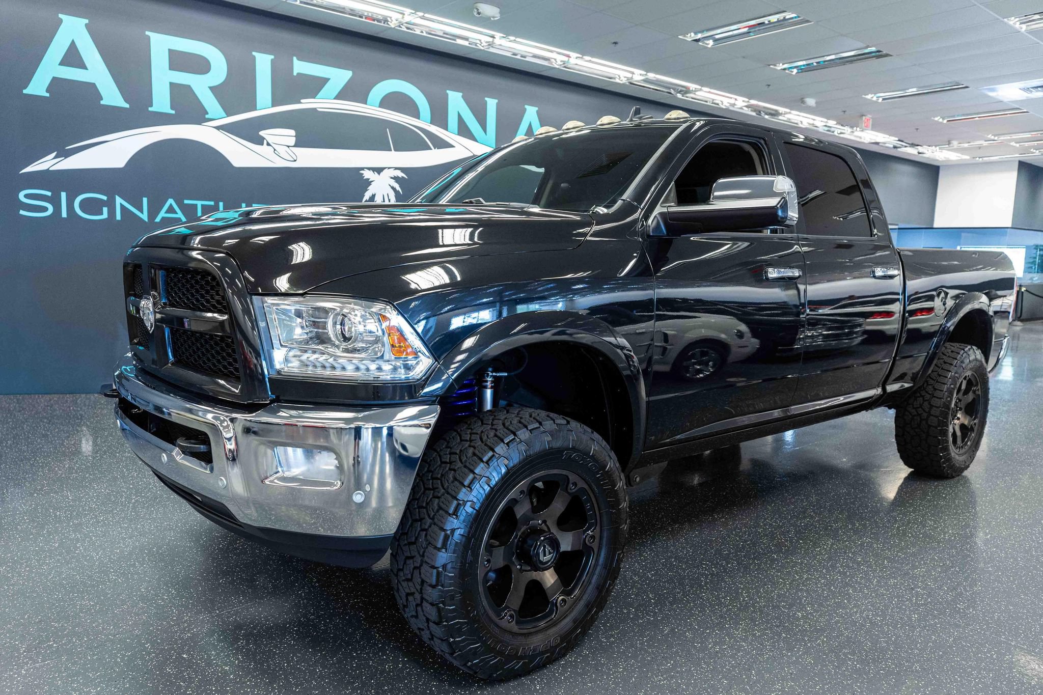 Used 2016 RAM 3500 Laramie Longhorn w/ Convenience Group AWD/4WD image 1