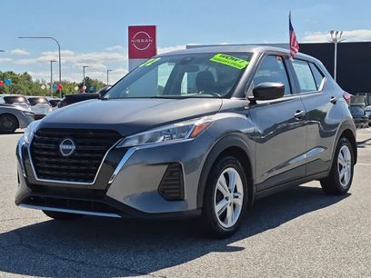 Used 2022 Nissan Kicks S